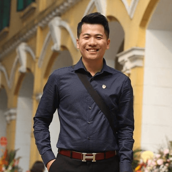 Tào Long (Giảng viên ngoại ngữ)